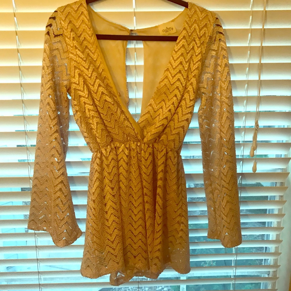 Romper / jumper / bodysuit
